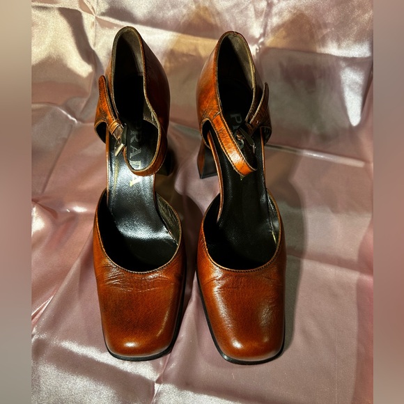 PRADA Brown Leather Mary Jane Block Heels size 36.5 - size 5.5/6 US - Picture 16 of 16